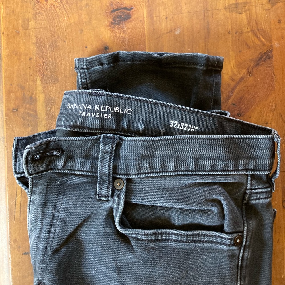 Banana Republic Slim Traveler Jeans, Black, size 32 X 32